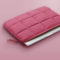 Selencia Puffy Laptop Hülle 13-14 Zoll - Laptop Sleeve - Magenta Fire