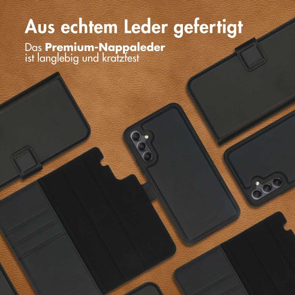 Accezz Premium Leather 2 in 1 Klapphülle für das Samsung Galaxy A34 (5G) - Schwarz