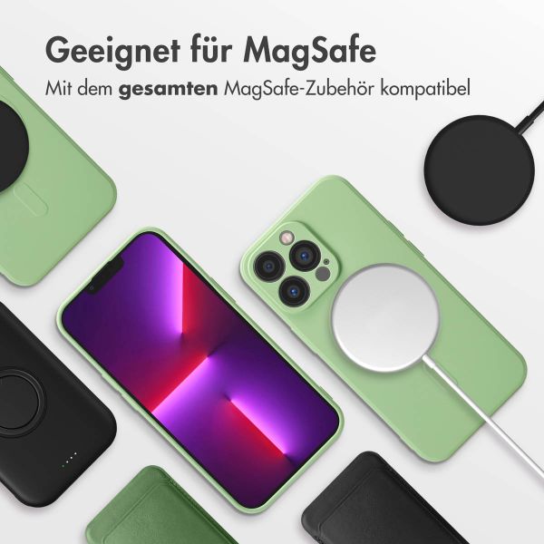 imoshion Color Back Cover mit MagSafe Apple iPhone 13 Pro - Grün