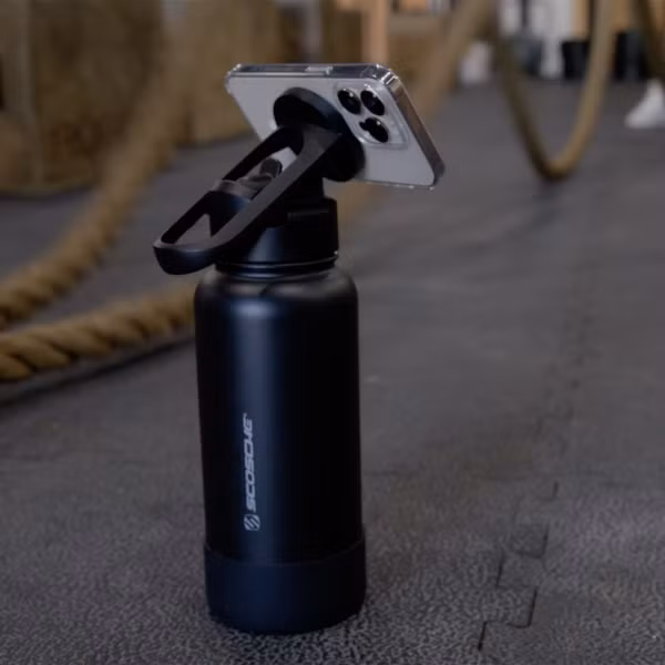 Scosche MagicMount Flask – Handyhalterung – Isolierte Trinkflasche 946ML – MagSafe – Schwarz