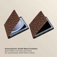 Selencia Sabi Klapphülle mit Leopardenmuster Samsung Galaxy Tab A9 Plus - Mocha Brown