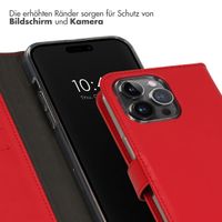 Selencia Echtleder Klapphülle für das iPhone 15 Pro Max - Rot