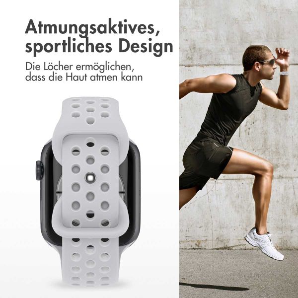 imoshion Sportarmband⁺ für die Apple Watch Series 1 bis 10 / SE / Ultra (2) (44/45/46/49 mm) - Größe M/L - Pure Platinum & White