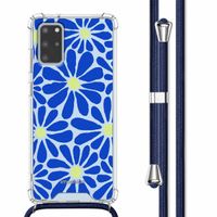 imoshion Design Hülle mit Band Samsung Galaxy S20 Plus - Cobalt Blue Flowers Connect
