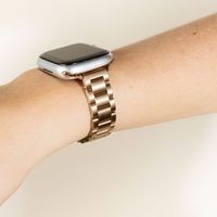 Selencia Slim Stahlgliederarmband für das  Apple Watch Series 1 t/m 9 / SE (38/40/41 mm) | Series 10 / 11 (42 mm) - Rosé gold