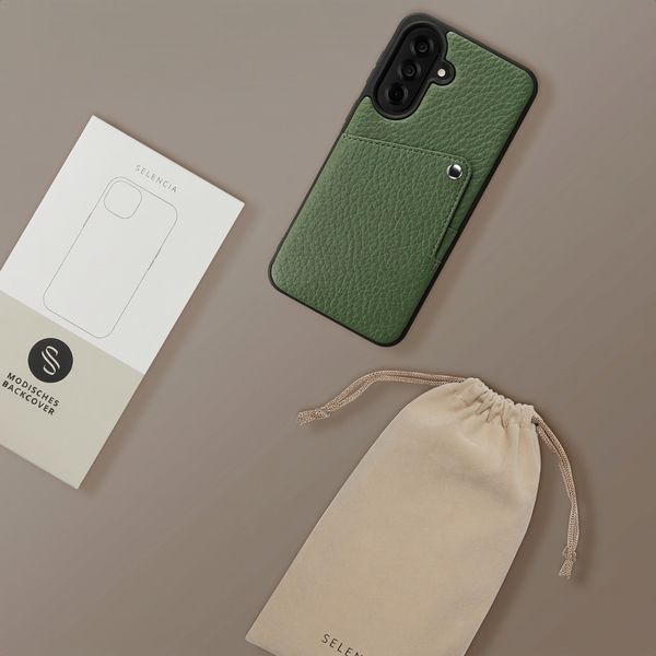 Selencia Riva Back Cover mit Kartenfach Samsung Galaxy A37 (5G) - Sage Green