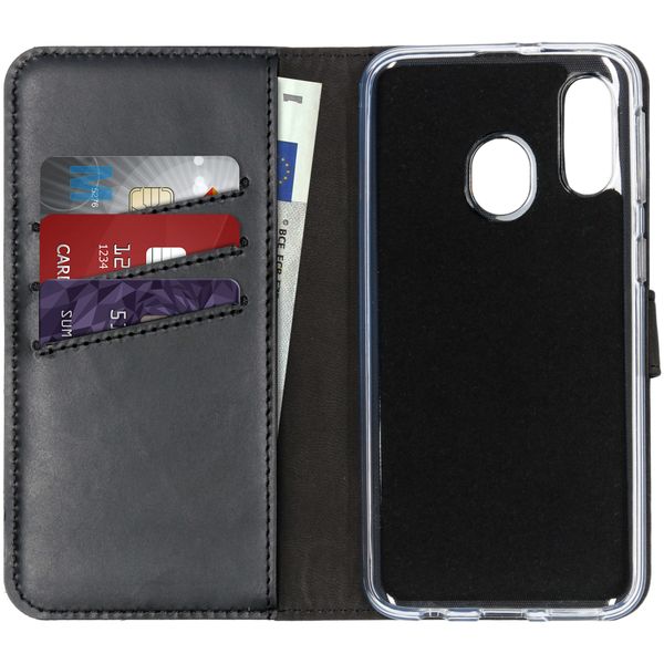 Selencia Echtleder Klapphülle Samsung Galaxy A40 - Schwarz