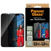 PanzerGlass Ultra Wide Fit Antibakterieller Screen Protector mit Sichtschutz inkl. Applikator iPhone 13 / 13 Pro / 14 / 16e