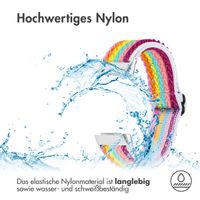 imoshion Elastisches Nylonarmband für das  Fitbit Charge 5 - Mehrfarbig