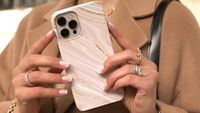 Burga Tough Back Cover für das Apple iPhone 15 - Full Glam