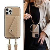 Selencia Sera Kordel-Hulle mit Kartenhalter-Umschlag für das iPhone 12 (Pro) - Beige