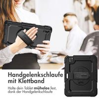 Accezz ﻿Robustes Back Cover mit Schultergurt für das iPad Air 5 (2022) / Air 4 (2020) - Schwarz