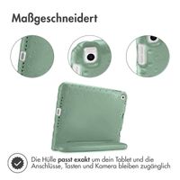 imoshion Schutzhülle mit Handgriff kindersicher für das iPad 9 (2021) 10.2 Zoll / iPad 8 (2020) 10.2 Zoll / iPad 7 (2019) 10.2 Zoll - Olive