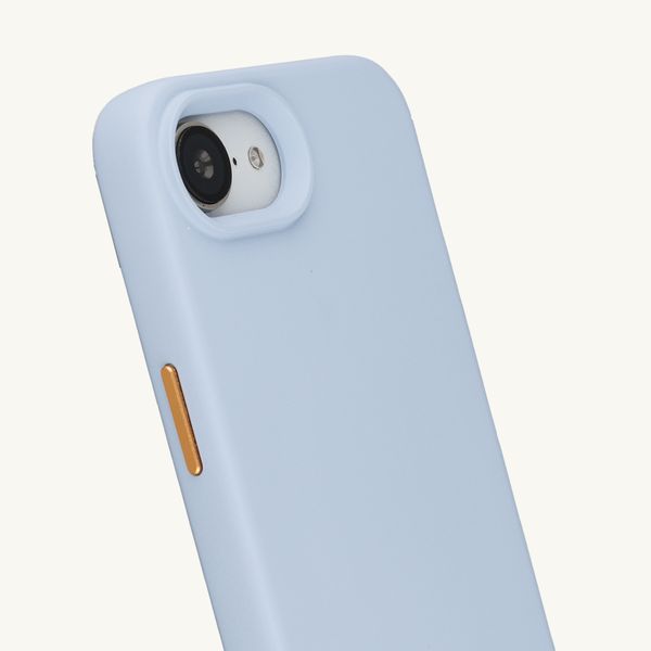Selencia Rivièra Backcover mit MagSafe mit abnehmbaren Haken Apple iPhone 17e / 16e - Powder Blue