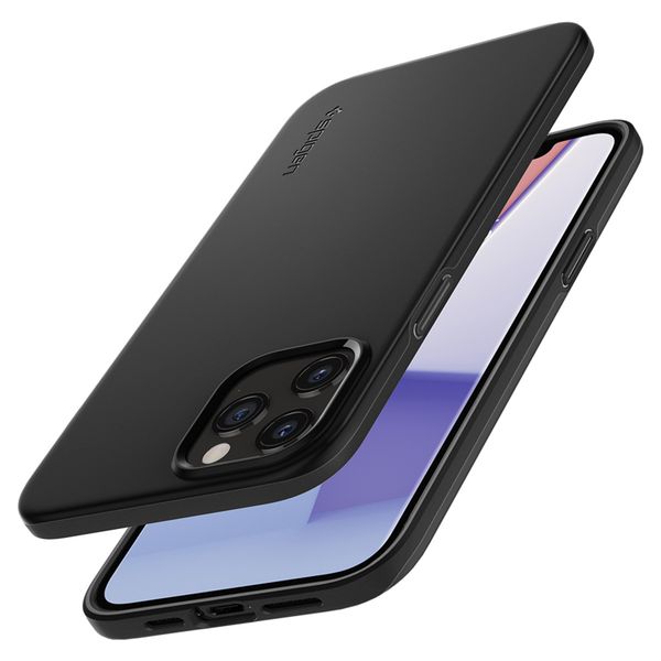 Spigen Thin Fit™ Air Hardcase für das iPhone 12 (Pro) - Schwarz