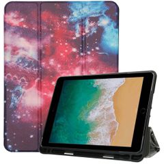 imoshion Design Trifold Klaphülle Apple iPad 6 (2018) 9.7 Zoll / iPad 5 (2017) 9.7 Zoll / Air 2 (2014)/Air 1 (2013) - Space