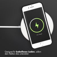 Accezz Liquid Silikoncase Apple iPhone SE (2022 / 2020) / 8 / 7 - Schwarz