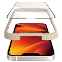 PanzerGlass Ultra-Wide Fit Antibakterieller Displayschutz mit Applikator für das Apple iPhone 14