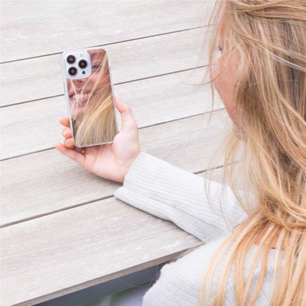 Selencia Mirror Back Cover Apple iPhone 12 (Pro) - Silber