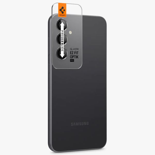 Spigen Glas.tR EZFit Optik Linsen Protektor 2er-Pack für das Samsung Galaxy S23 FE