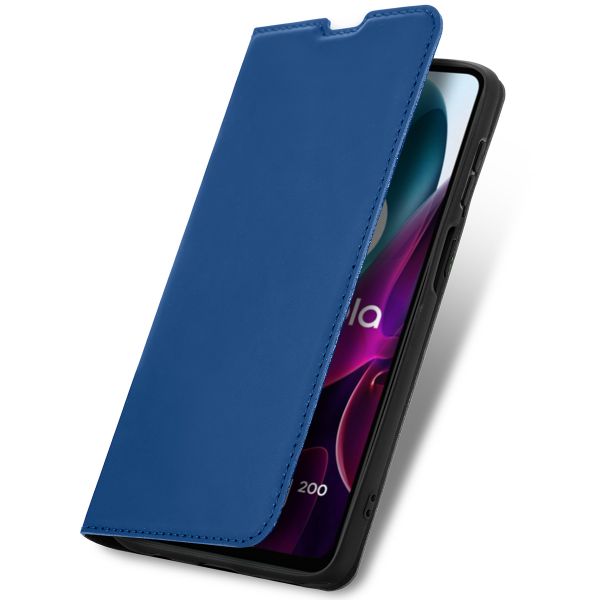 imoshion Slim Folio Klapphülle für das Motorola Moto G200 - Dunkelblau