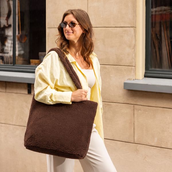 Selencia Zaya Tote Bag - Teddy Laptoptasche 16 Zoll - Choco Brown