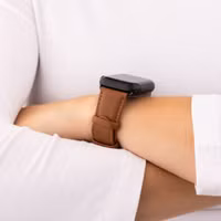 imoshion Classic Lederarmband für das  Apple Watch Series 1 t/m 9 / SE (38/40/41 mm) | Series 10 / 11 (42 mm) - Braun