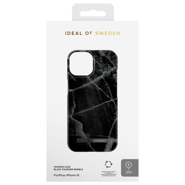 iDeal of Sweden Fashion Back Case für das Apple iPhone 15 - Black Thunder Marble