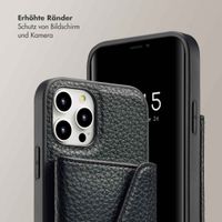 Selencia Sera Kordel-Hulle mit Kartenhalter-Umschlag für das iPhone 12 (Pro) - Schwarz