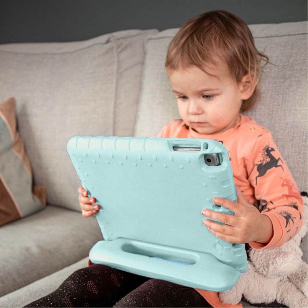 imoshion Schutzhülle mit Handgriff kindersicher iPad 9 (2021) 10.2 Zoll / iPad 8 (2020) 10.2 Zoll / iPad 7 (2019) 10.2 Zoll - Soft Blue