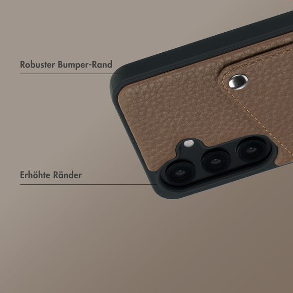 Selencia Riva Back Cover mit Kartenfach Samsung Galaxy S25 / S24 - Mocha Brown