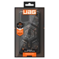 UAG Monarch Pro Backcover Samsung Galaxy S25 Ultra - Forged Carbon
