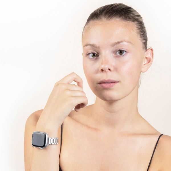 Selencia Slim Stahlgliederarmband für das  Apple Watch Series 1 t/m 9 / SE (38/40/41 mm) | Series 10 / 11 (42 mm) - Polarstern