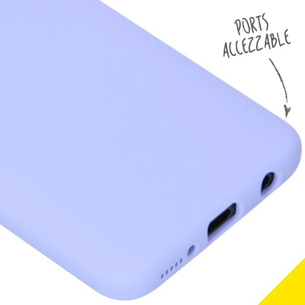 Accezz Liquid Silikoncase Lila für das Samsung Galaxy A40