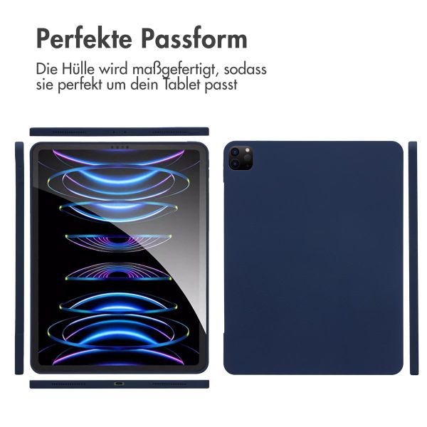 Accezz Liquid Silicone Back Cover mit Stifthalter für das iPad Pro 12.9 (2022) / Pro 12.9 (2021) / Pro 12.9 (2020) - Dunkelblau