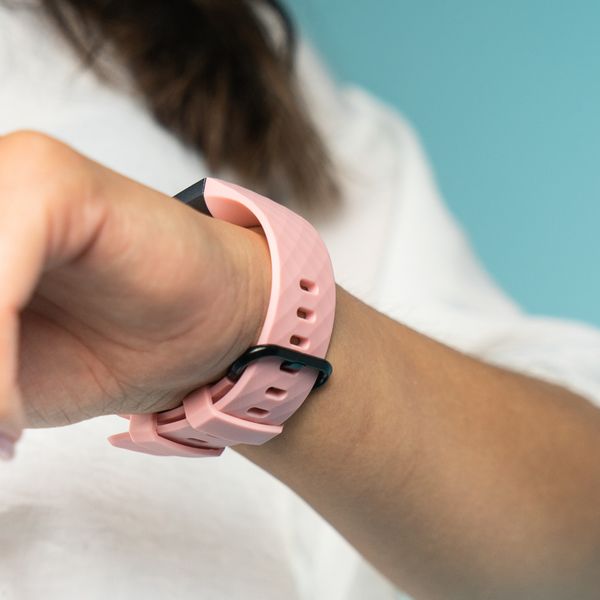 imoshion Silikonband für das  Fitbit Charge 3 / 4 - Rosa