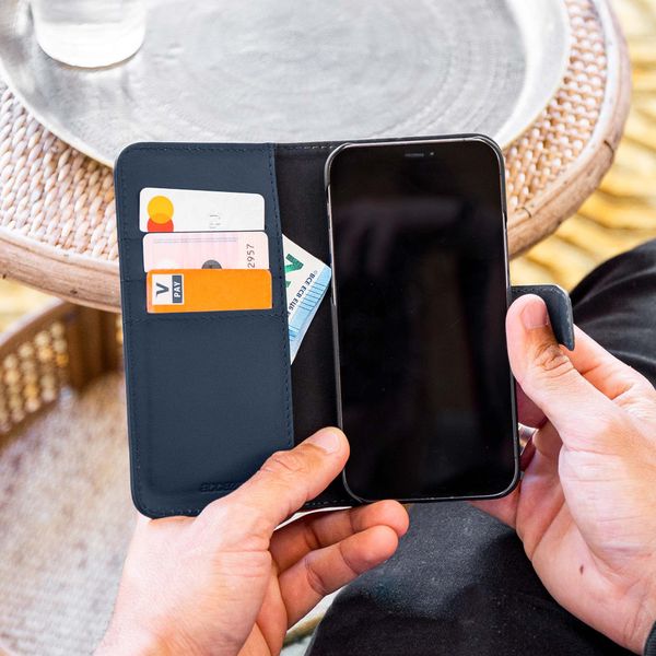 Accezz Premium Leather 2 in 1 Wallet Bookcase Samsung Galaxy A54 (5G) - Dunkelblau