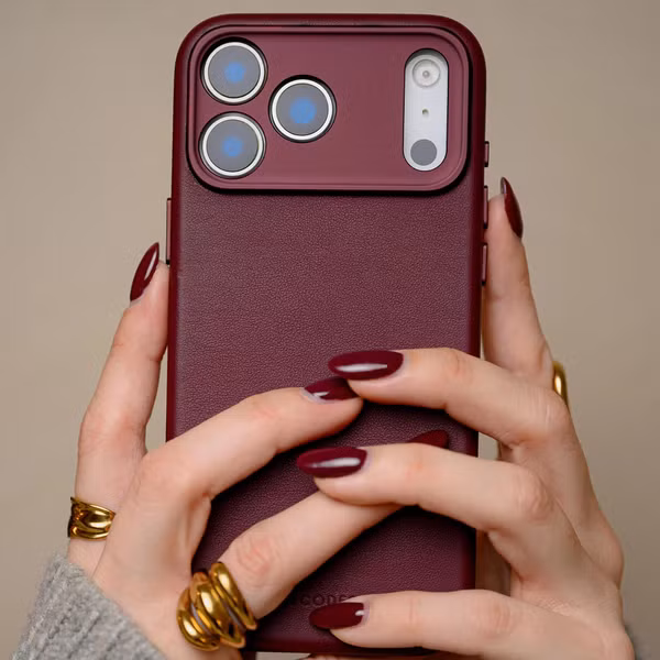 Decoded Leather Backcover MagSafe Apple iPhone 17 Pro - Burgundy