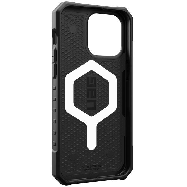 UAG Pathfinder Case MagSafe für das iPhone 15 Pro Max - Schwarz