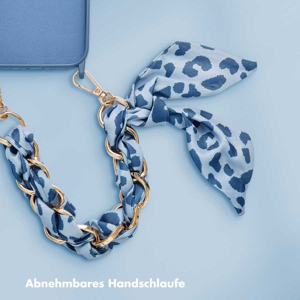 Selencia Back Cover mit Luxuriöser Handschlaufe Apple iPhone 12 (Pro) - Blau