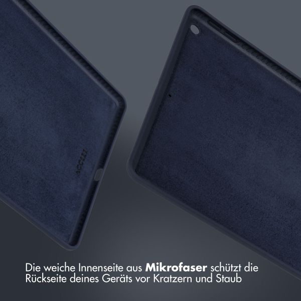 Accezz Liquid Silicone Back Cover Apple iPad 9 (2021) 10.2 Zoll / iPad 8 (2020) 10.2 Zoll / iPad 7 (2019) 10.2 Zoll - Dunkelblau