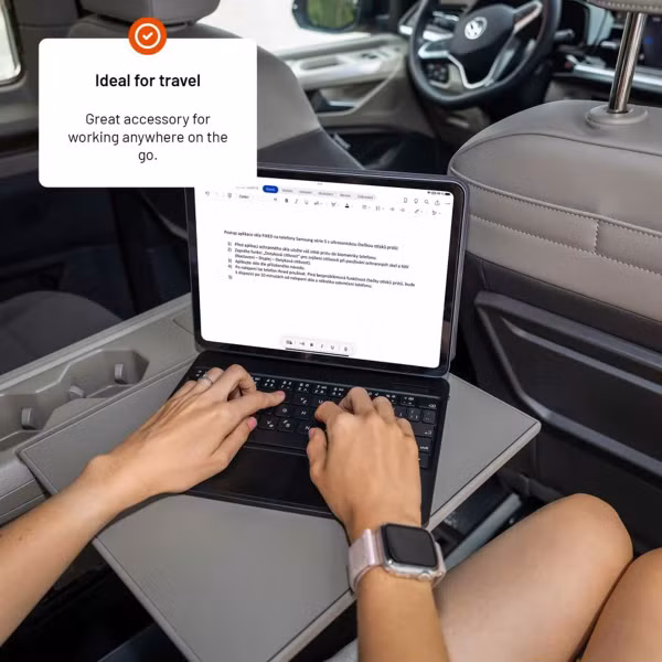 Fixed Typee QWERTY keyboard Klapphülle für das iPad Pro 11 (2024) M4 - Schwarz