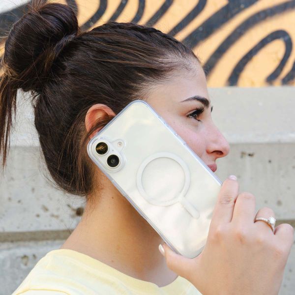 ZAGG Crystal Palace Snap Backcover MagSafe für das Apple iPhone 16 - Transparent