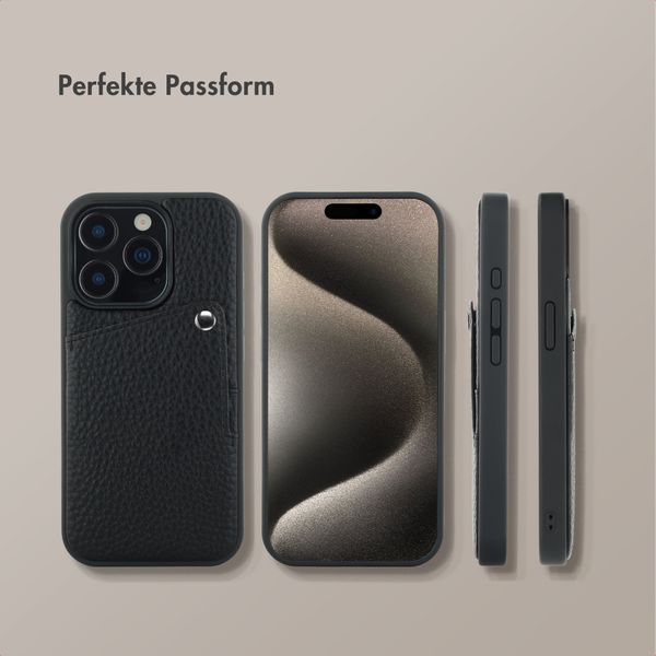 Selencia Riva Back Cover mit Kartenfach Apple iPhone 15 Pro - Schwarz