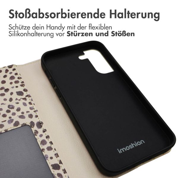 imoshion Design Klapphülle für das Samsung Galaxy S21 - Black And White Dots