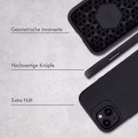Accezz Tough Back Cover mit MagSafe Apple iPhone 13 - Schwarz