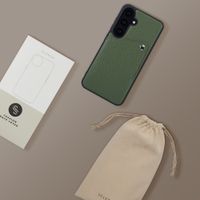 Selencia Riva Back Cover mit Kartenfach Samsung Galaxy S25 / S24 - Sage Green