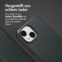 Accezz 2-in-1 Klapphülle aus Leder mit MagSafe für das Apple iPhone 15 - Onyx Black