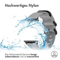 imoshion Nylonarmband für das Apple Watch Series 1-10 / SE / Ultra (2) - 42/44/45/46/49 mm - Hellgrau