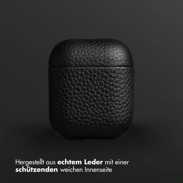 Accezz Echtes Leder Case Apple AirPods 1 / 2 - Schwartz